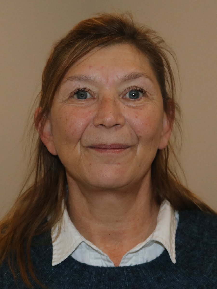 Facelift necklift after surgery AP view